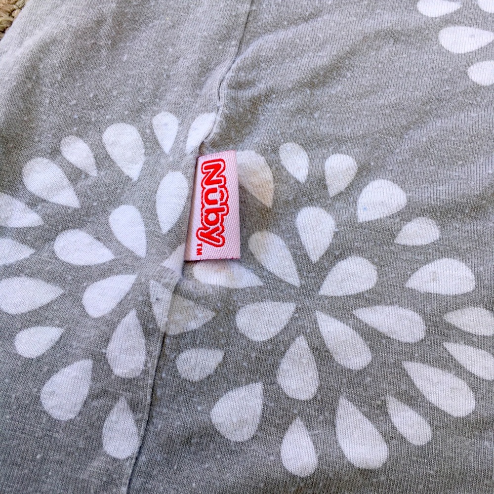 Nubby 5 in 1 nursing cover